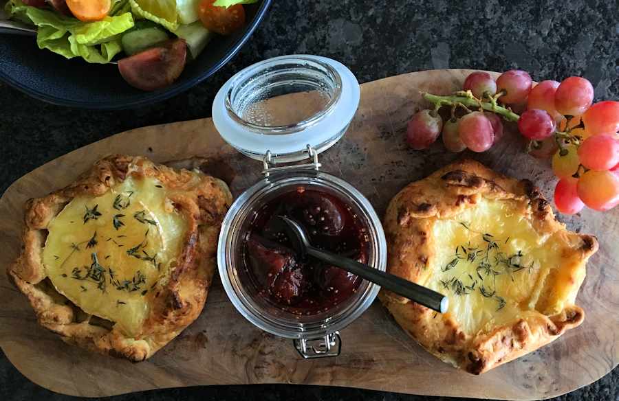 Camembert En Croute Recipe Cuisine Fiend